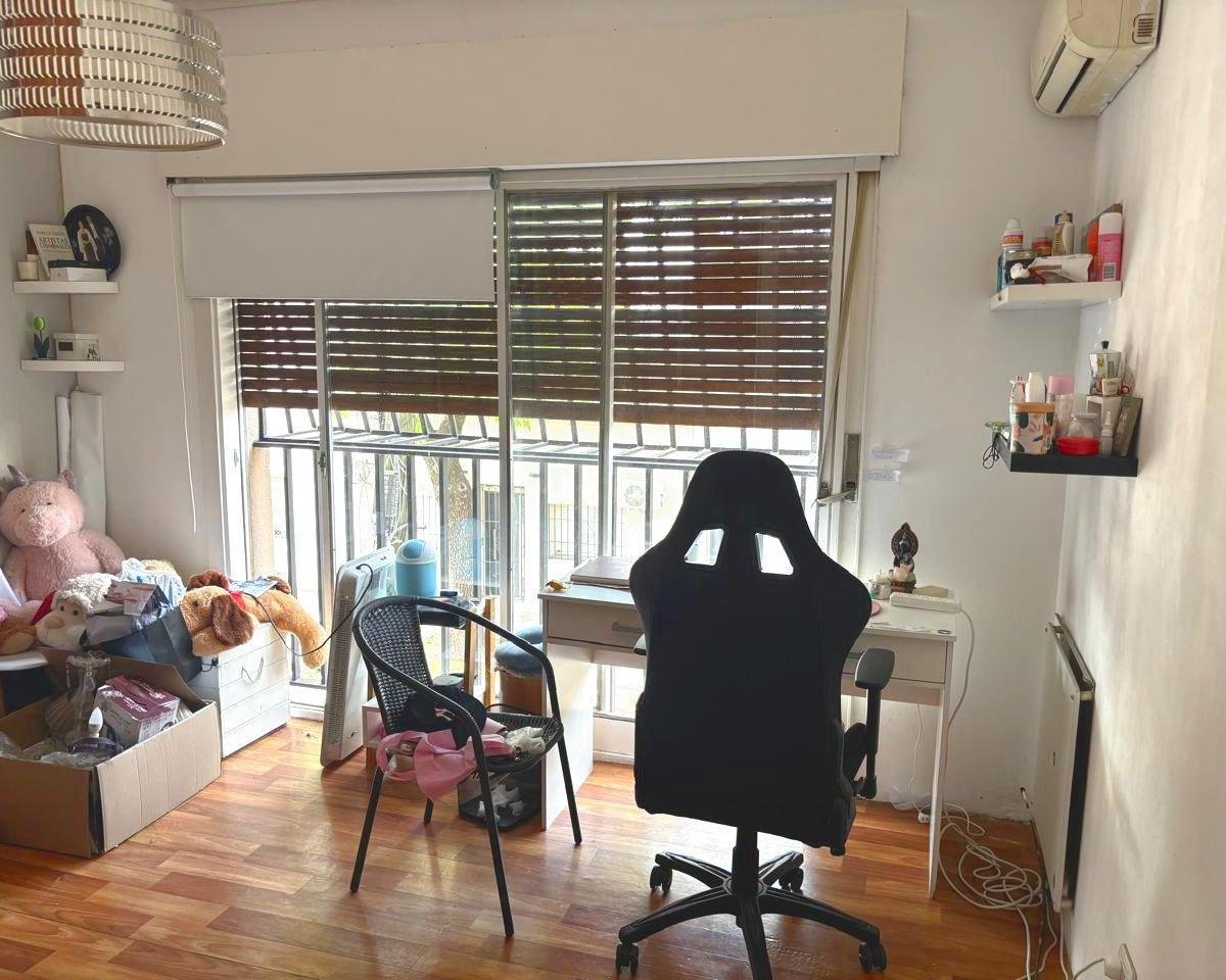 Foto de PH sin Expensas de 5 Ambientes con Terraza, Quincho y Parrilla, imagen 5
