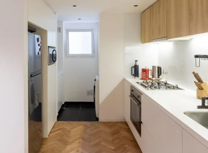 HERMOSO Dpto. 3 Amb c/Balcón - A NUEVO !!!! 4
