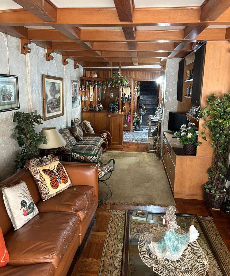 Foto de Piso Departamente de 4 ambientes en duplex con Terraza y Quincho de uso, imagen 3