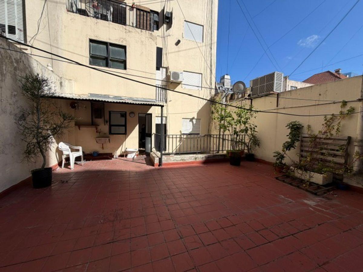 Foto de San Nicolás - 2 ambientes con Gran Patio, imagen 1