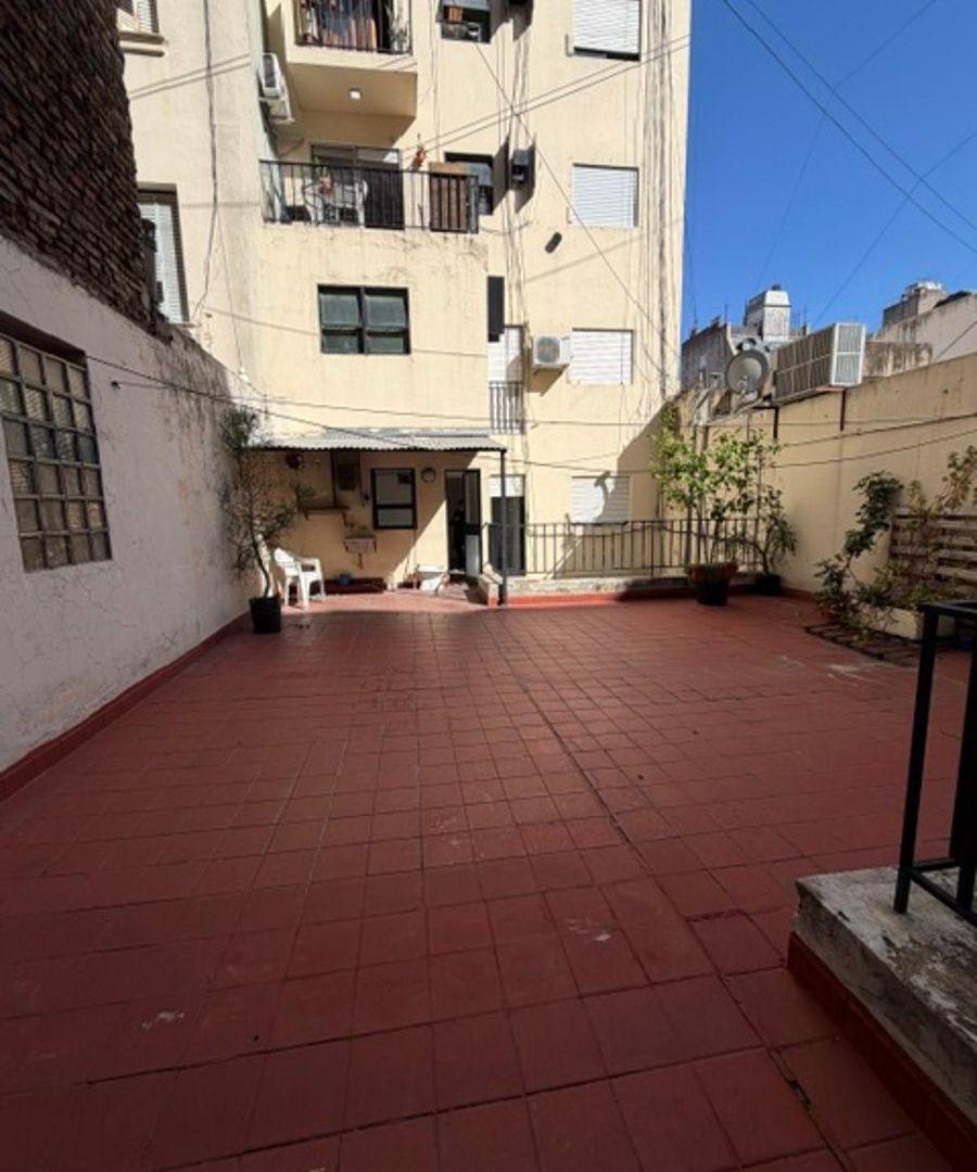 Foto de San Nicolás - 2 ambientes con Gran Patio, imagen 2