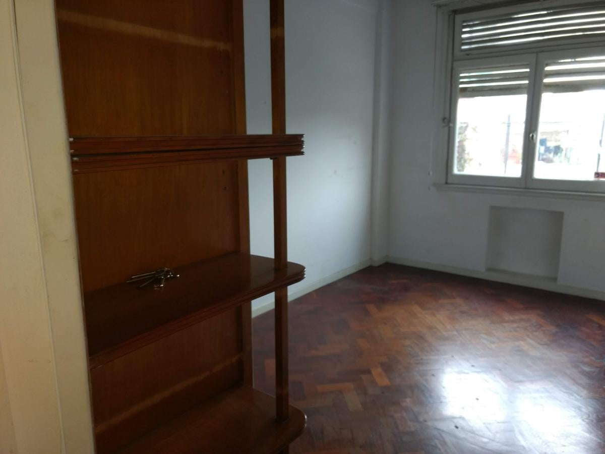 Foto de Buen departamento de 3 ambientes. Luminoso., imagen 4