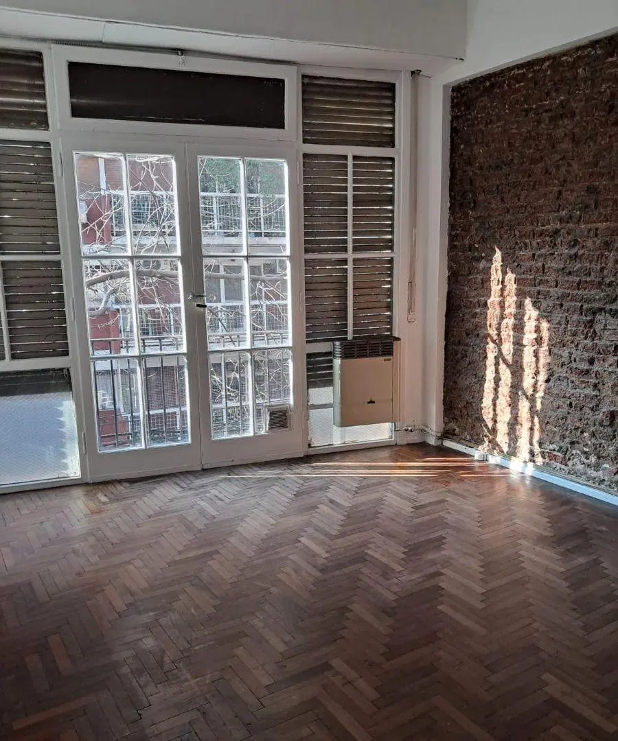 Venta departamento de 3 ambientes con dependencia en Recoleta!!!! 3