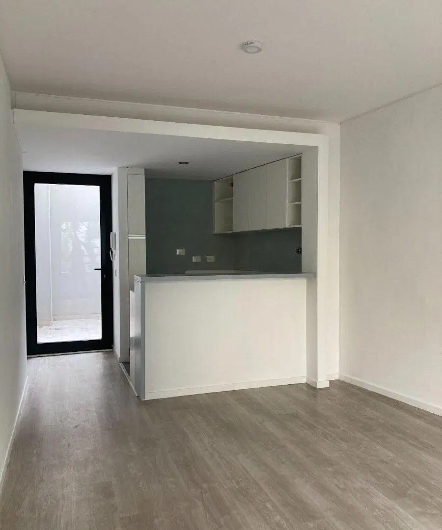 Alquiler monoambiente en Palermo con balcón y patio!!! 4