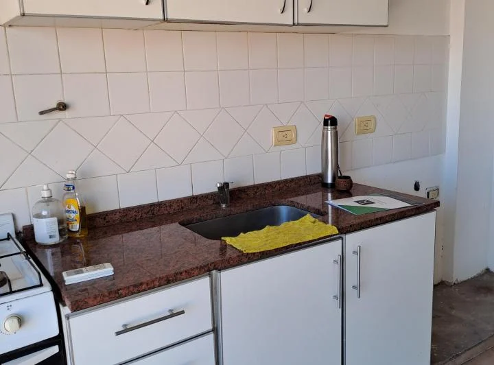 MONOAMBIENTE AMPLIO - APTO PROFESIONAL  3