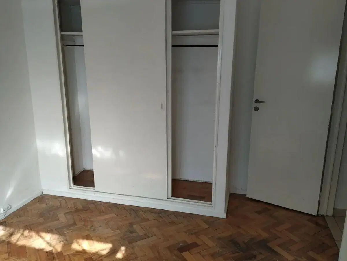 2 AMBIENTES CON PATIO CERCANIA SUBTE B Y FF.CC. MITRE 4