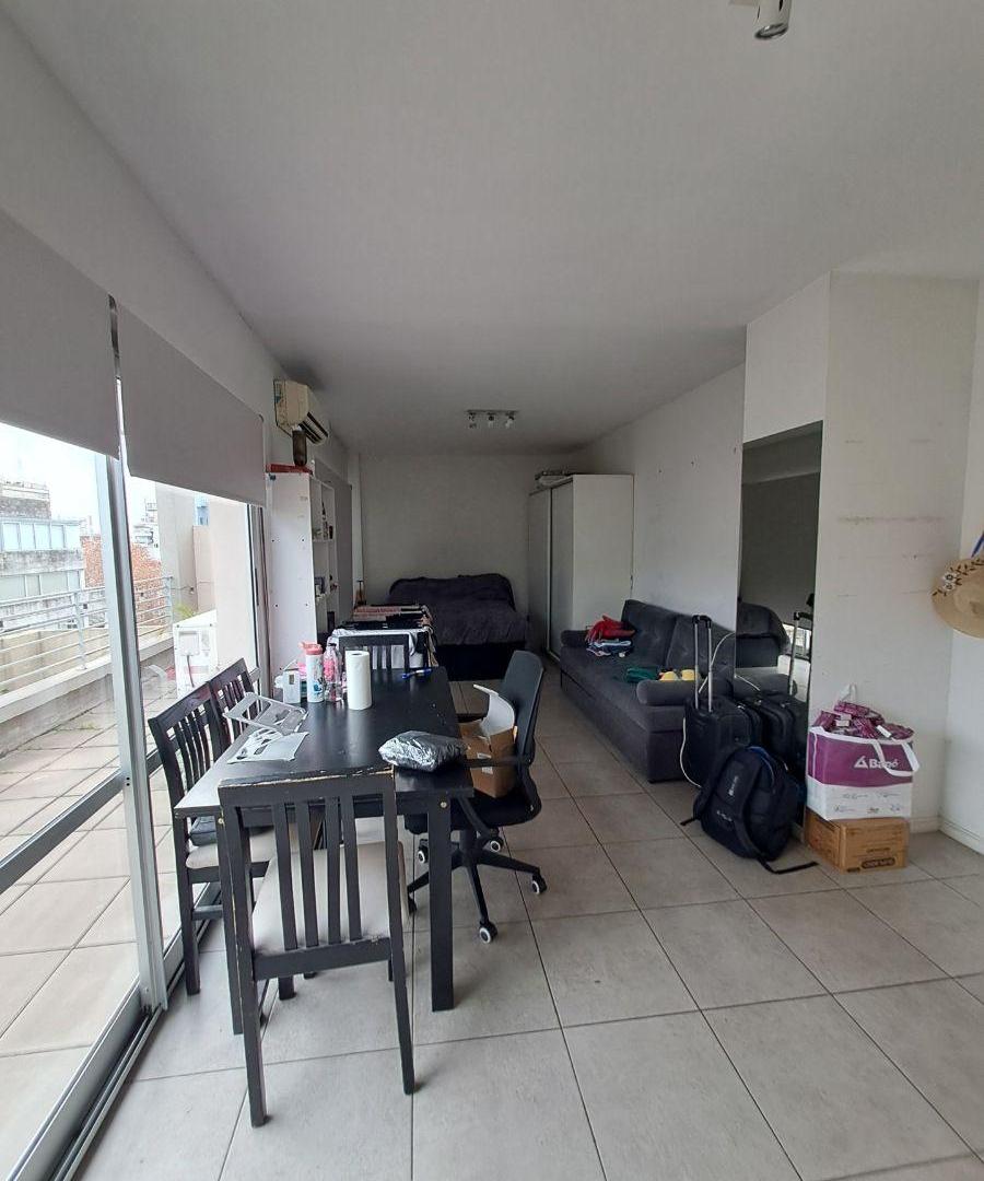 Foto de MONOAMBIENTE DIVISIBLE AL FRENTE CON BALCON TERRAZA, imagen 3