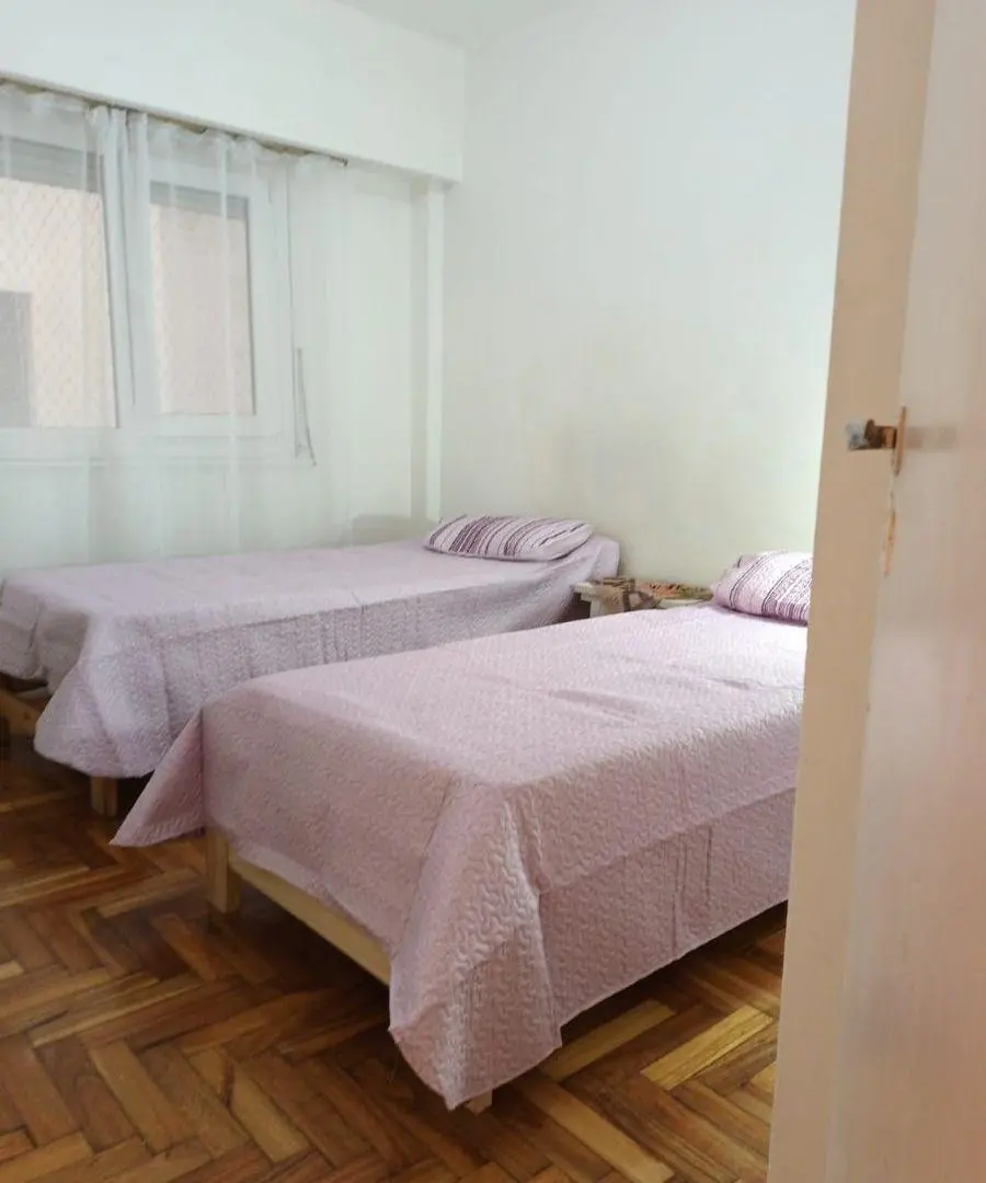 ALQUILER AMOBLADO - FACULTAD - URIBURU AL 500 - 2 ambientes 8