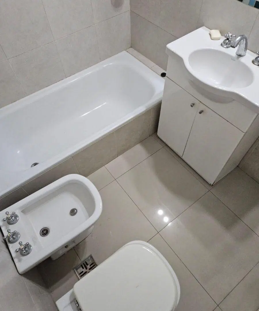 ALQUILER - HERMOSO AMBIENTE CON BALCON Y TERRAZA PROPIA - 75M2 TOTALES 2