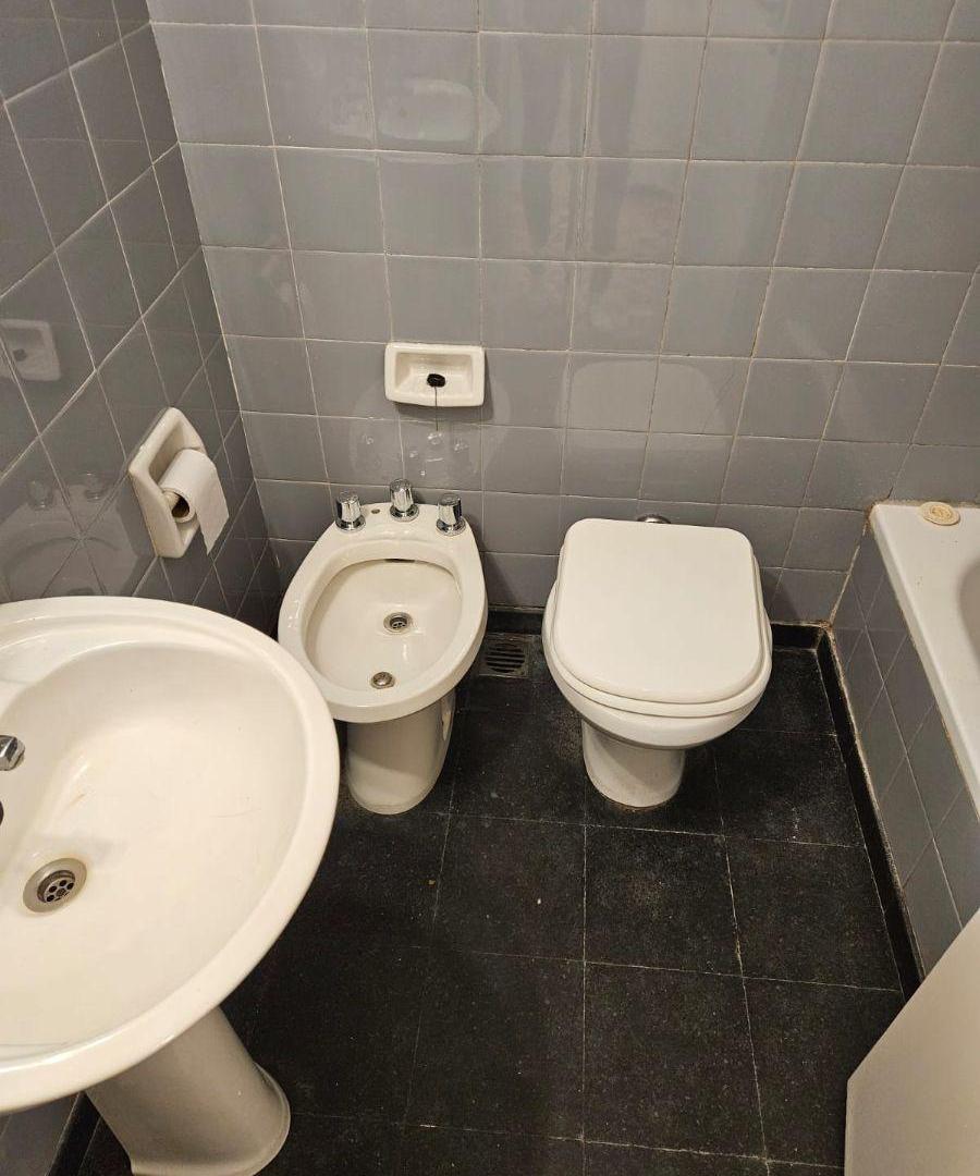 Foto de VENTA - RETIRO - 1 AMBIENTE - Esmeralda al 900, imagen 4