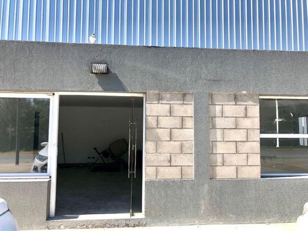 Alquiler Galpón 1100 m² en Pontevedra, Merlo 2