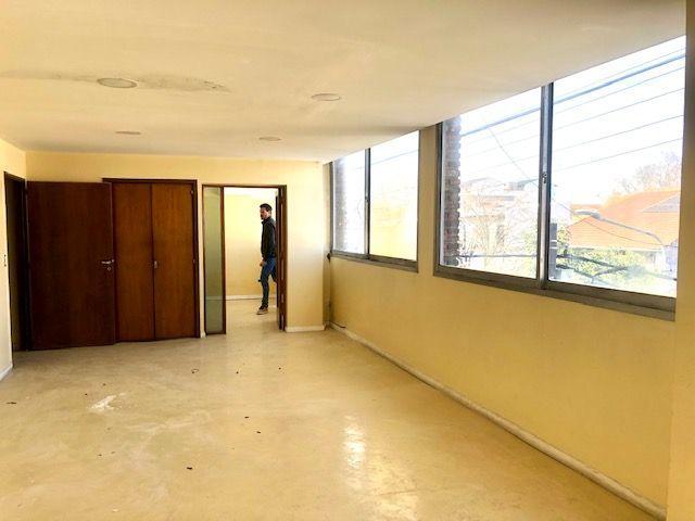 Venta Galpón 2500 m² en Florida, Vte López 2