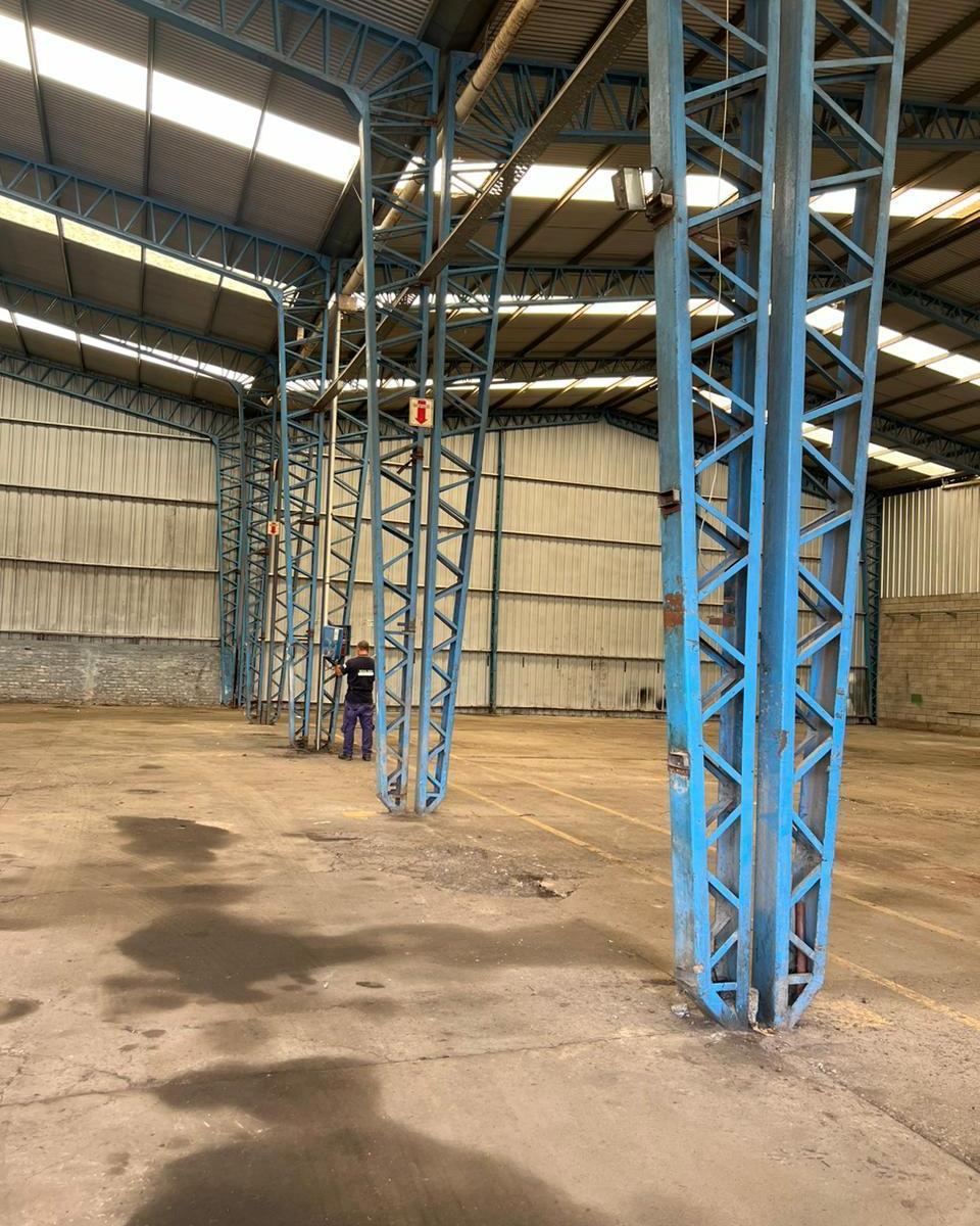 Alquiler Galpón 2500 m² en Hurlingham 2