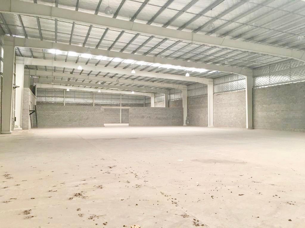 Alquiler Galpón 1125 m² - Moreno 1