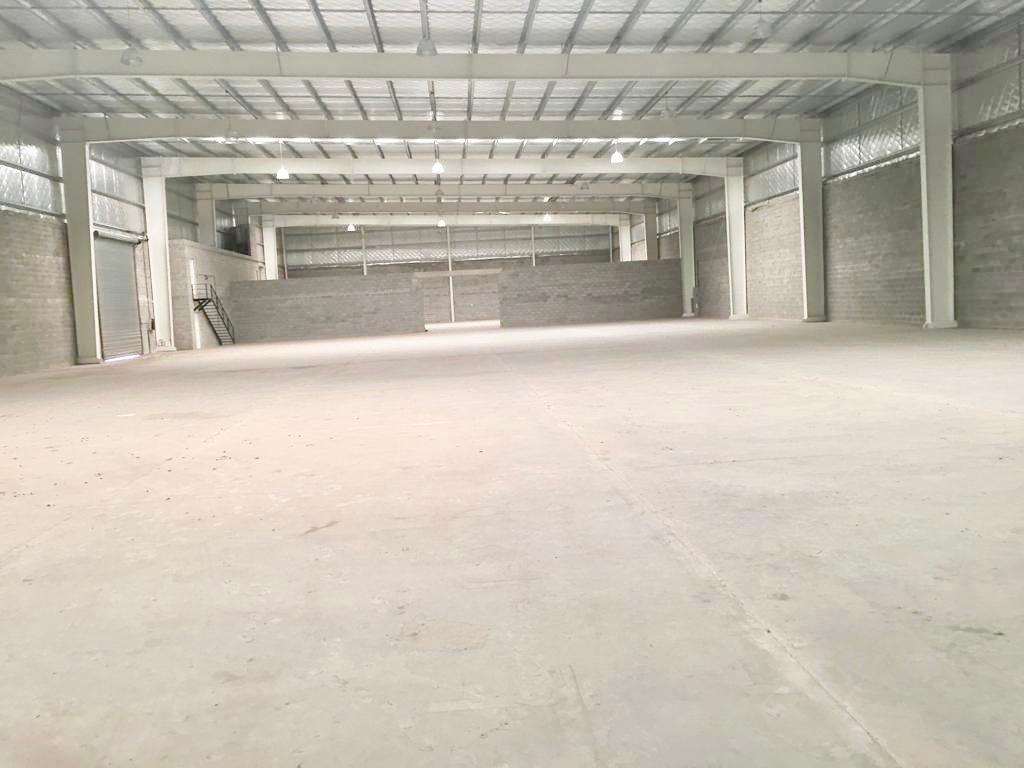Alquiler Galpón 1125 m² - Moreno 3