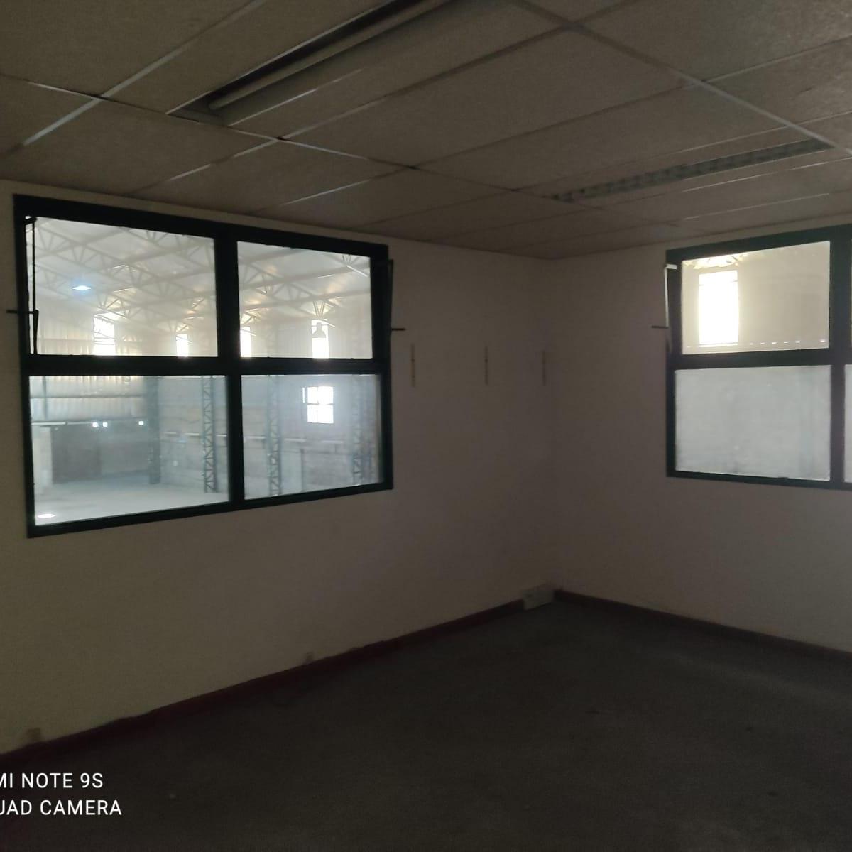 Alquiler Galpón 1380 m² en Malvinas Argentinas 2