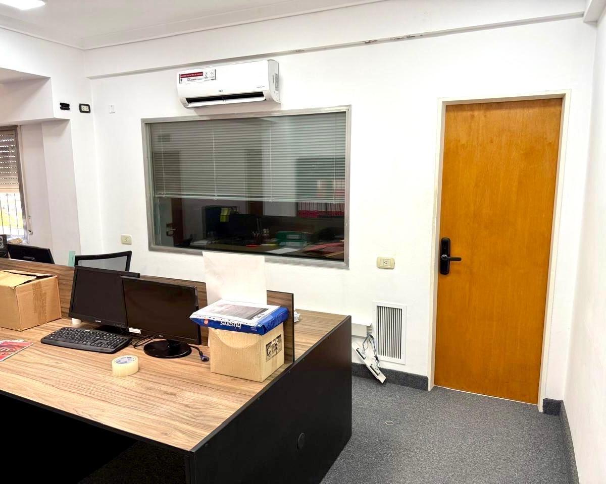 Alquiler Galpón 1170 m² en Mataderos 1