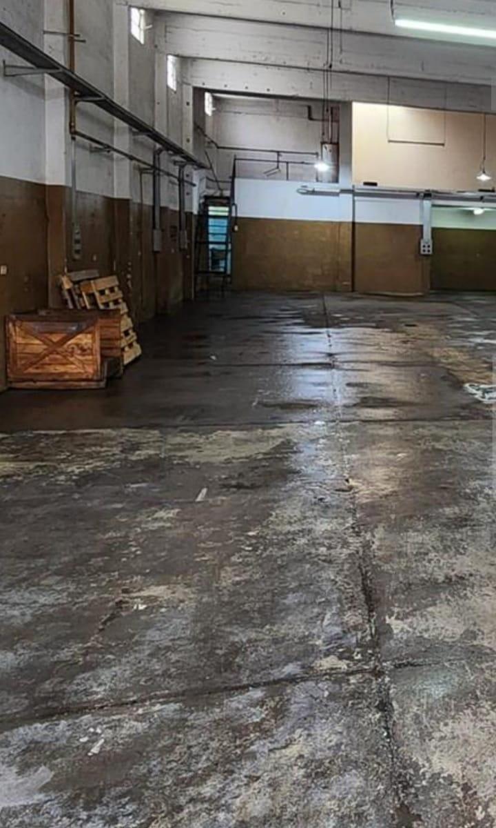Venta Galpón 420 m² con Renta, en Loma Hermosa 1