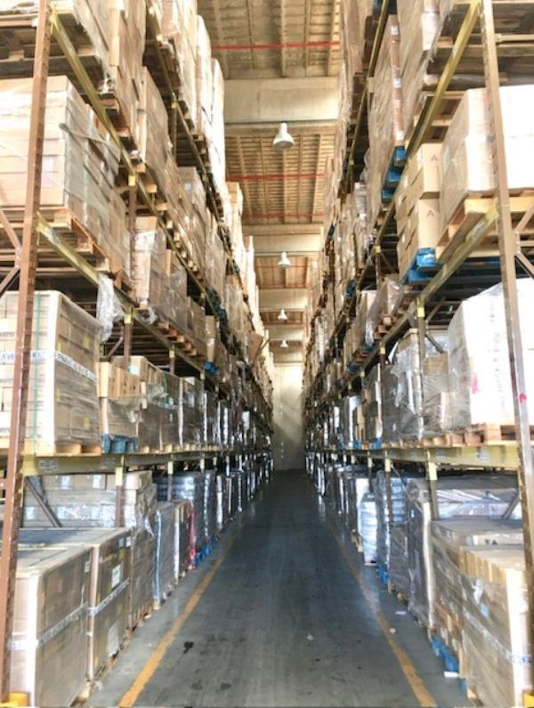 Alquiler Nave 1500 m² en Moreno 1