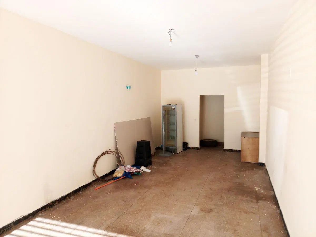 ALQUILER Local 40m2 SIN EXPENSAS con Cocina y Baño Av Garay al 2300 CABA 2