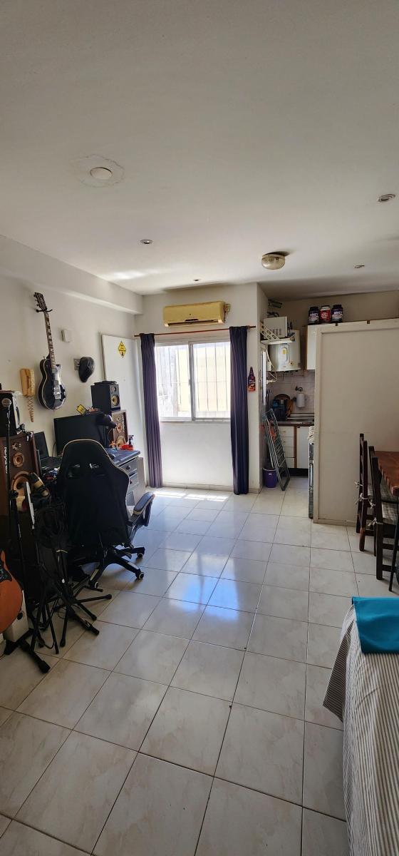 Muy Lindo Monoambiente con Placard, Muy Luminoso y Muy Buen Estado 4