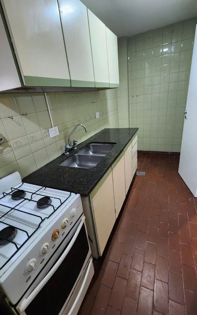 2 ambientes con lavadero independiente. Apto Profesional. Subte A 5