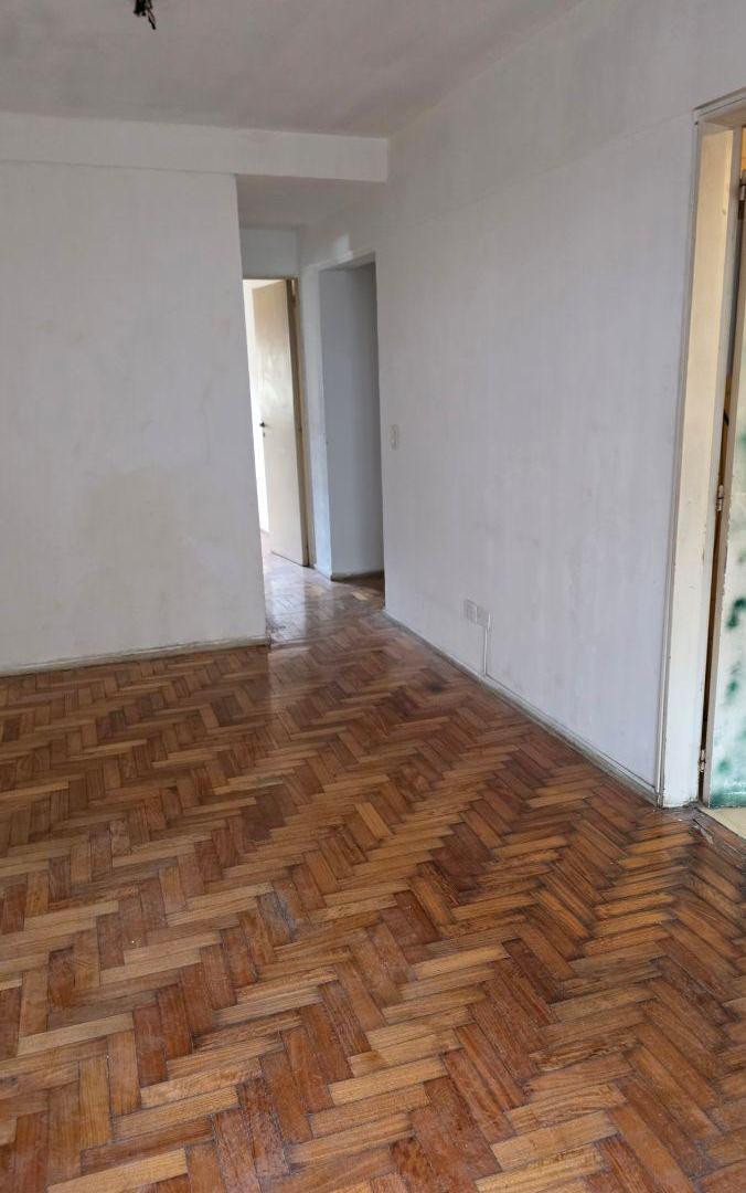 Foto de 2 ambintes al frente con balcón y lavadero, imagen 1