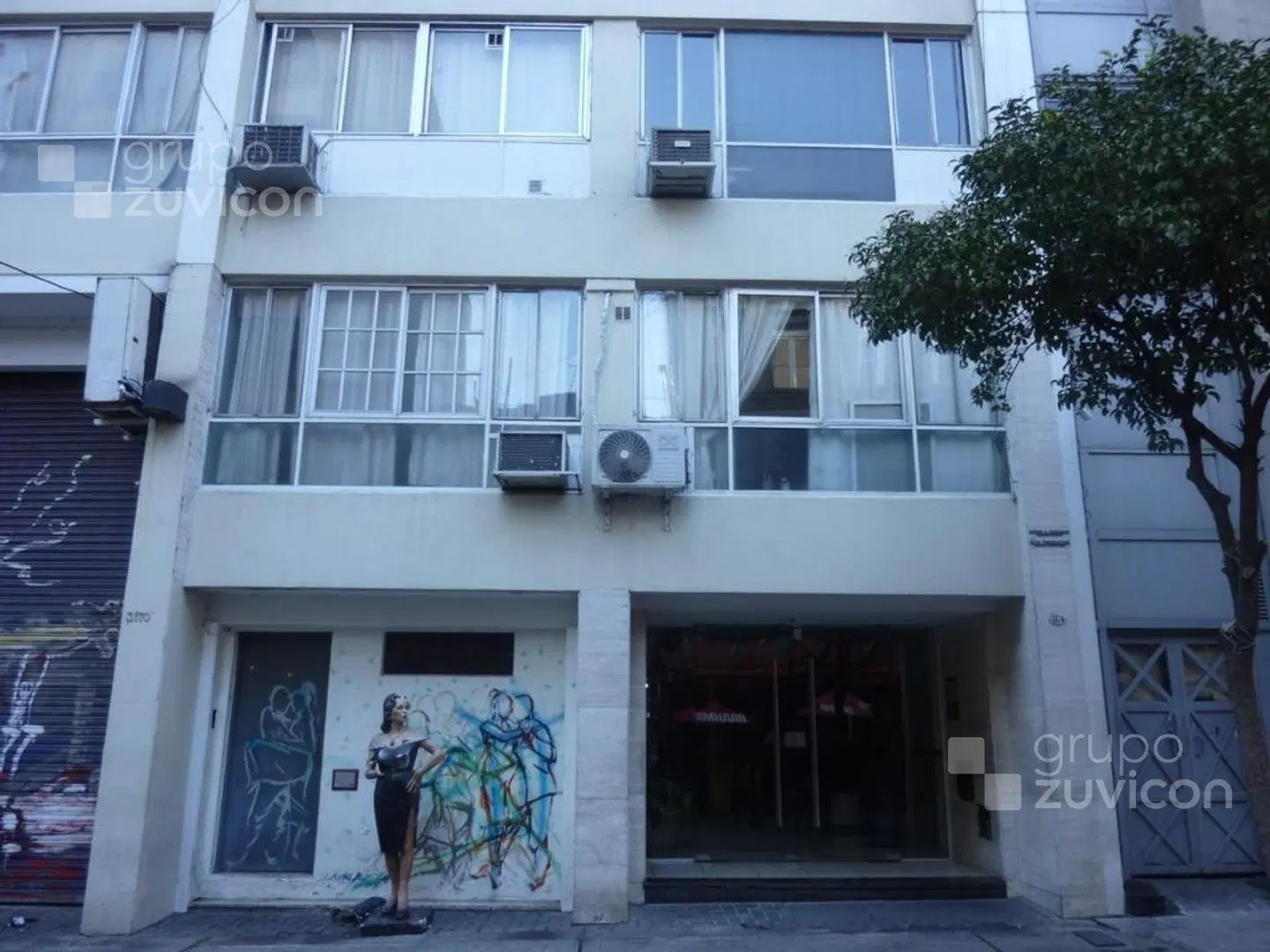 Departamento en Abasto 4