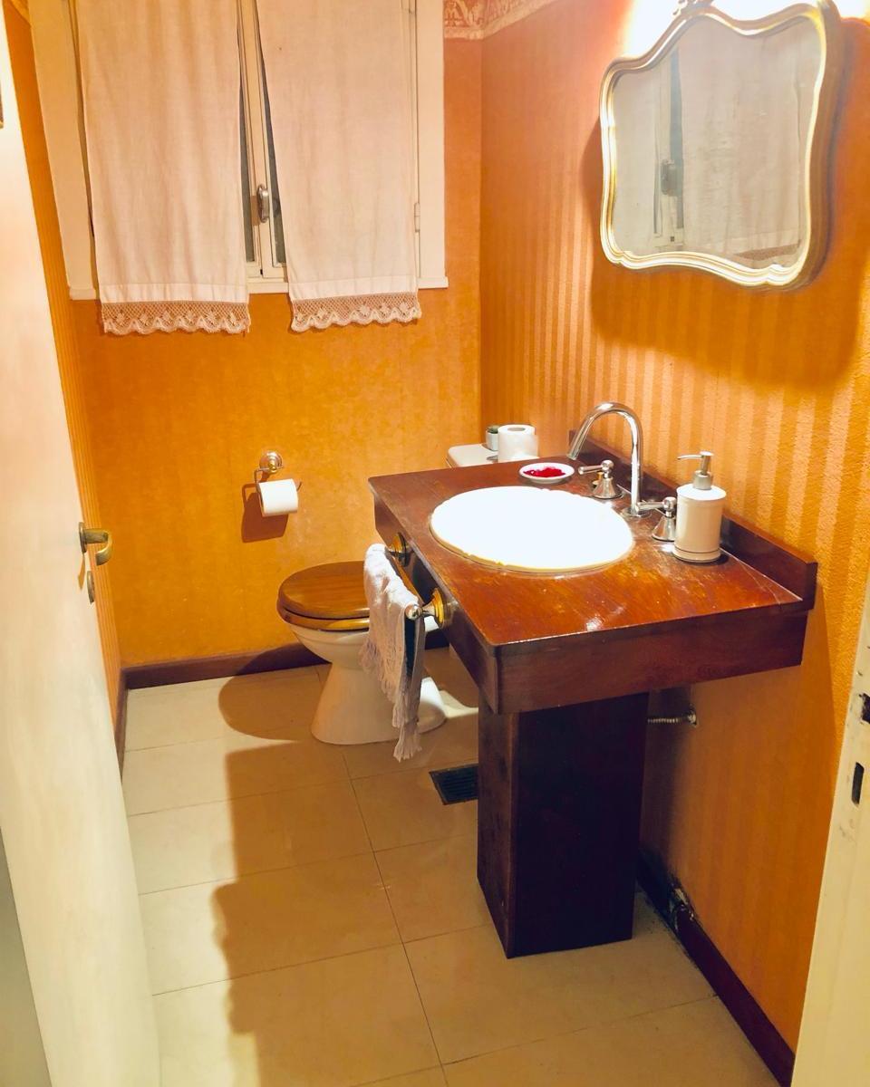 Venta Casa en Olivos Usd 380.000 4