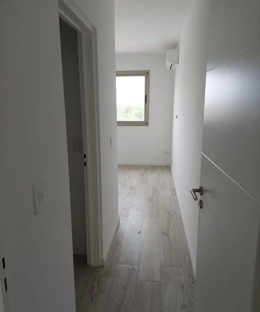 Departamento 2 dormitorios doble cochera en venta en Distrito Tigre Sur 5