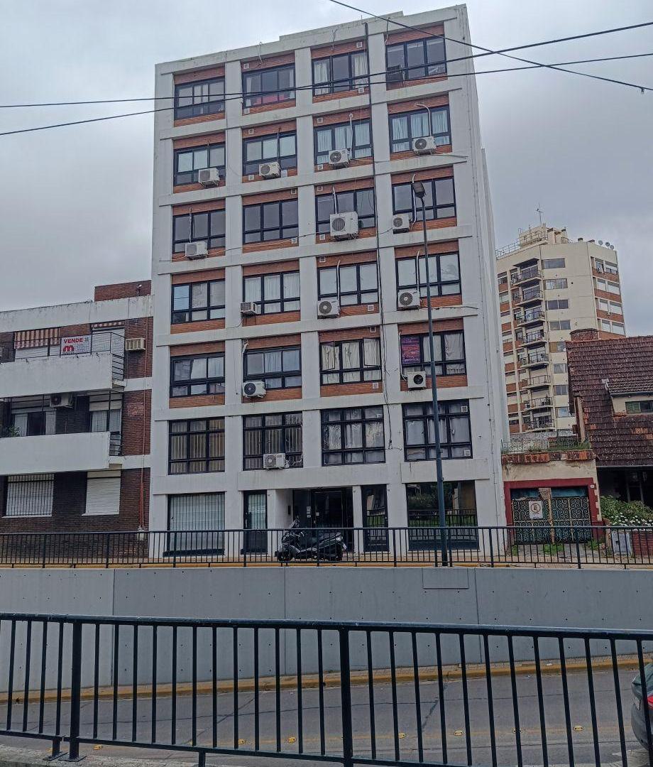 Foto de Departamento de 34 m² con 1 dormitorio en venta en Acassuso, imagen 1