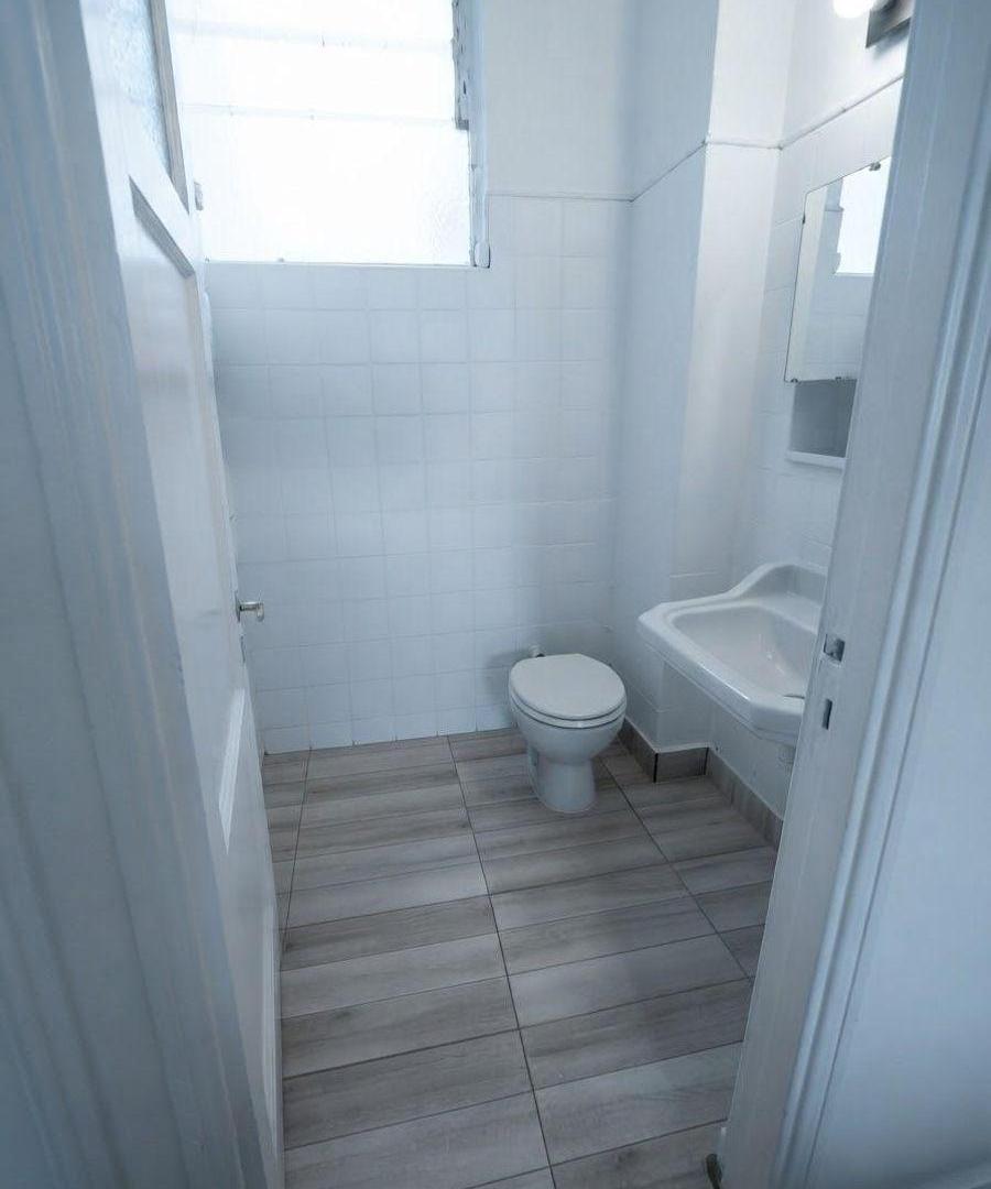 Foto de Excelente departamento amoblado en edificio antiguo., imagen 3