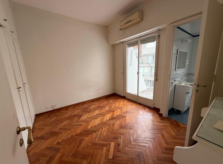 Alquiler Juncal y Larrea 2 ambientes con balcon 2