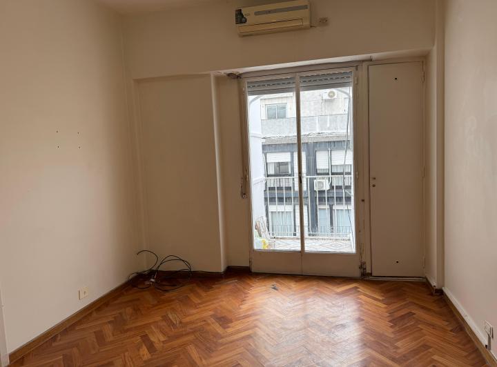 Alquiler Juncal y Larrea 2 ambientes con balcon 1