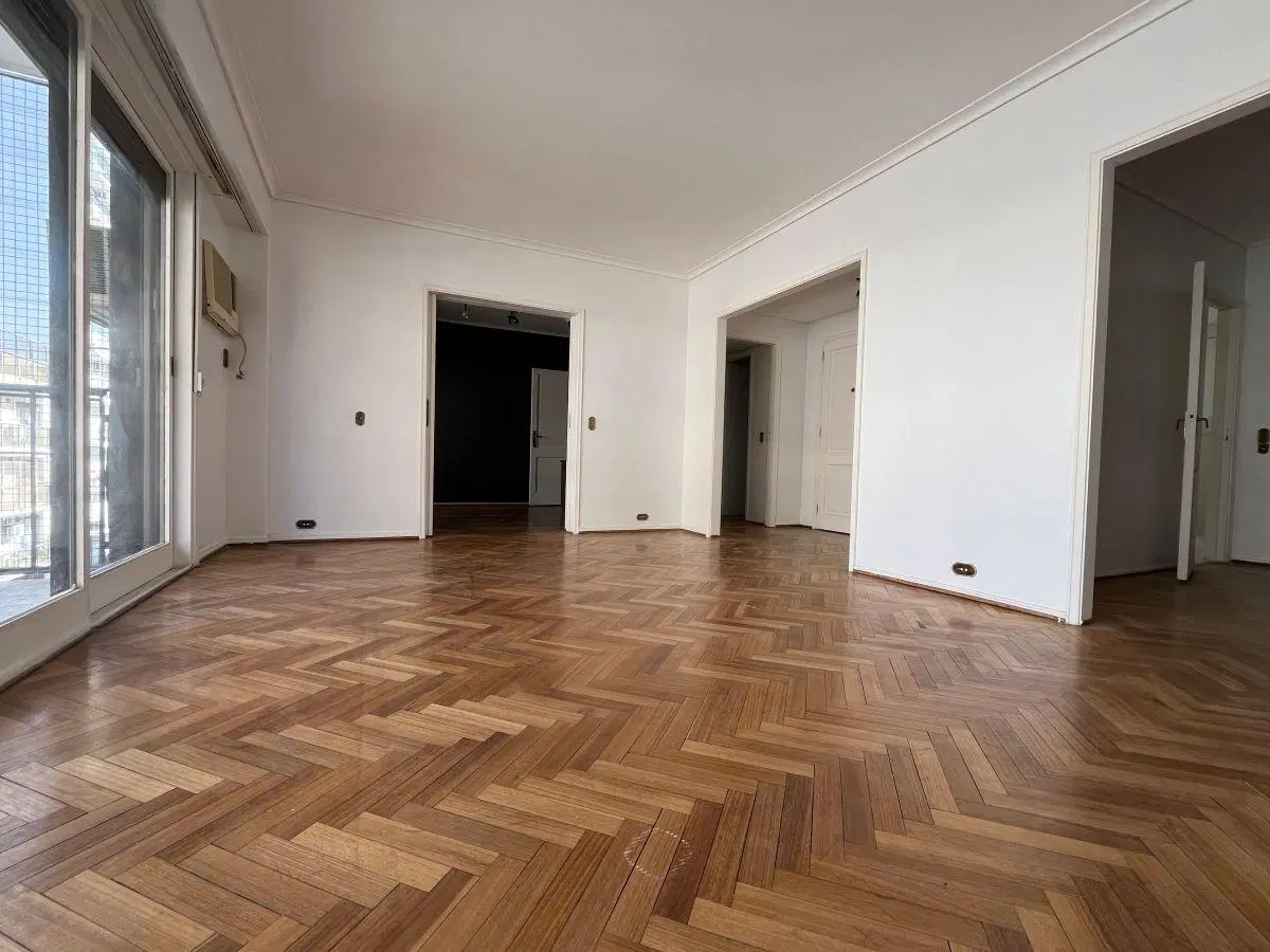 Venta 3 dormitorios y cochera en Arenales y Suipacha en el barrio de Retiro, lindísimo! 5