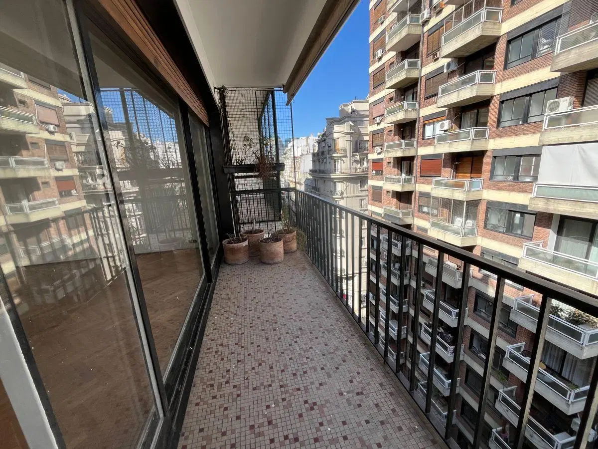 Venta 3 dormitorios y cochera en Arenales y Suipacha en el barrio de Retiro, lindísimo! 3