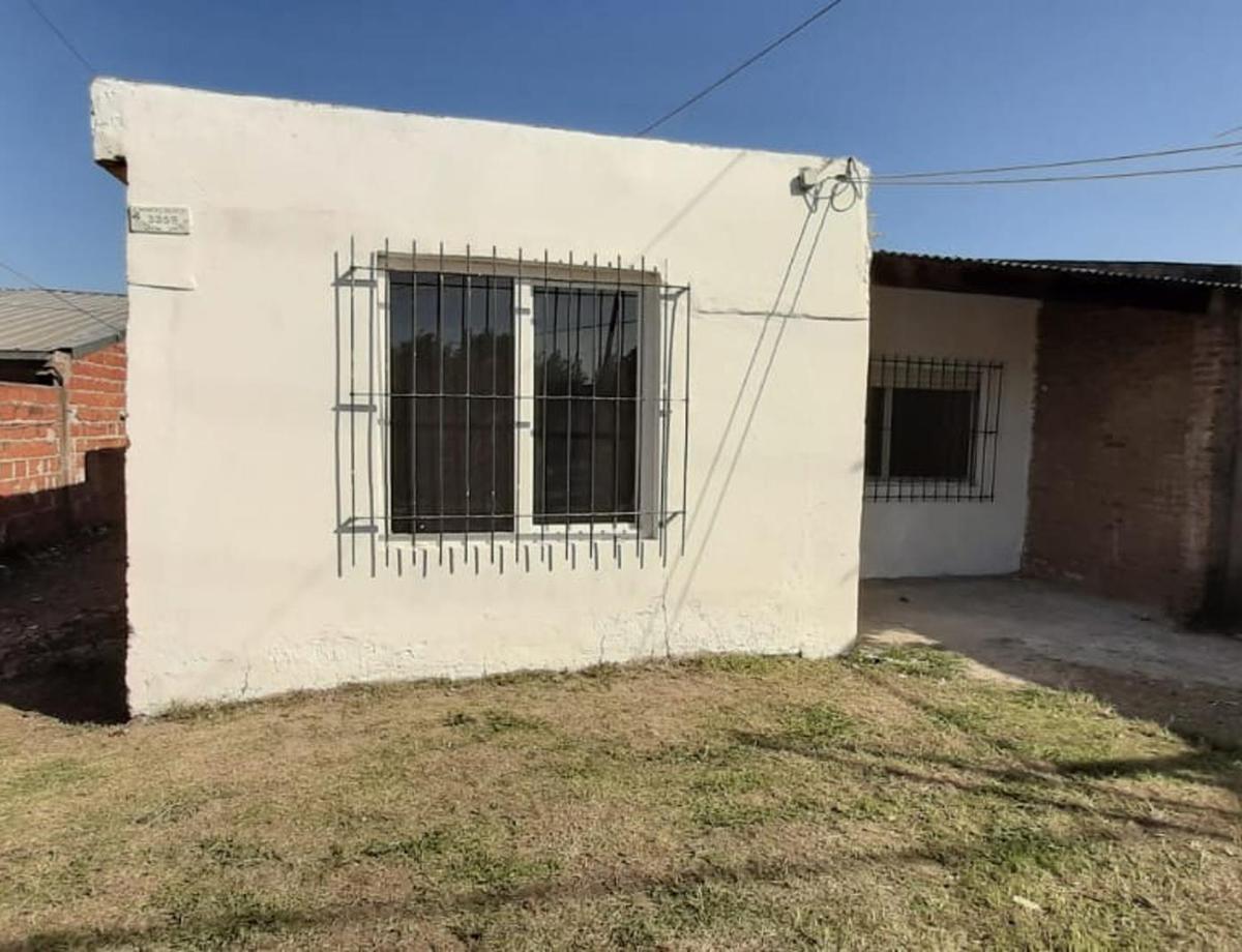 CASA MULTIFAMILIAR (2 EN UNA) 3 DOR.. 2 BAÑOS L.PROPIO 10X30