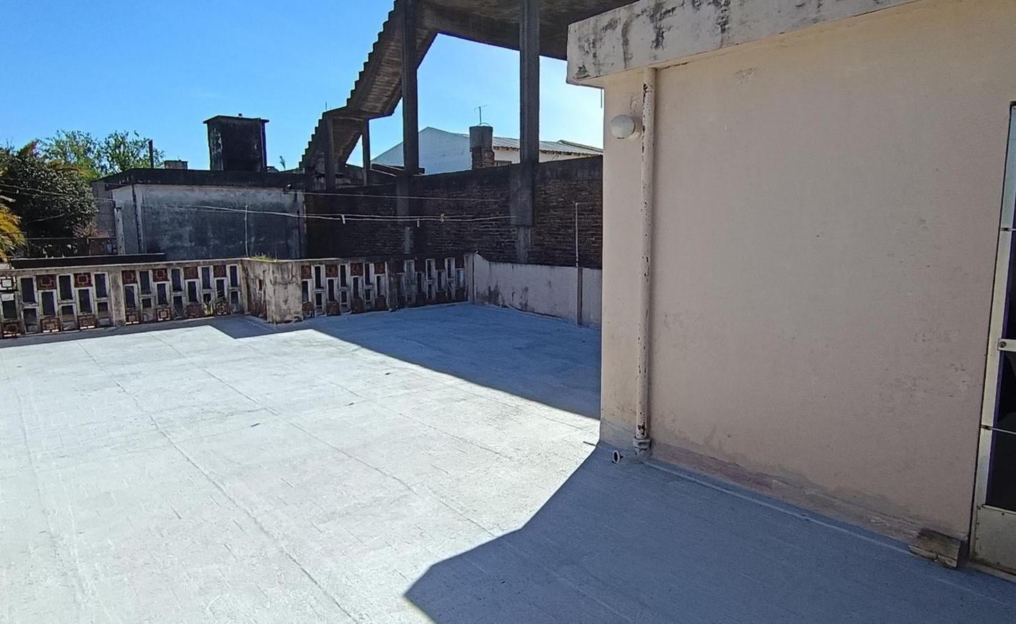 Foto de PH TIPO CASA PTA.BAJA FONDO, imagen 3
