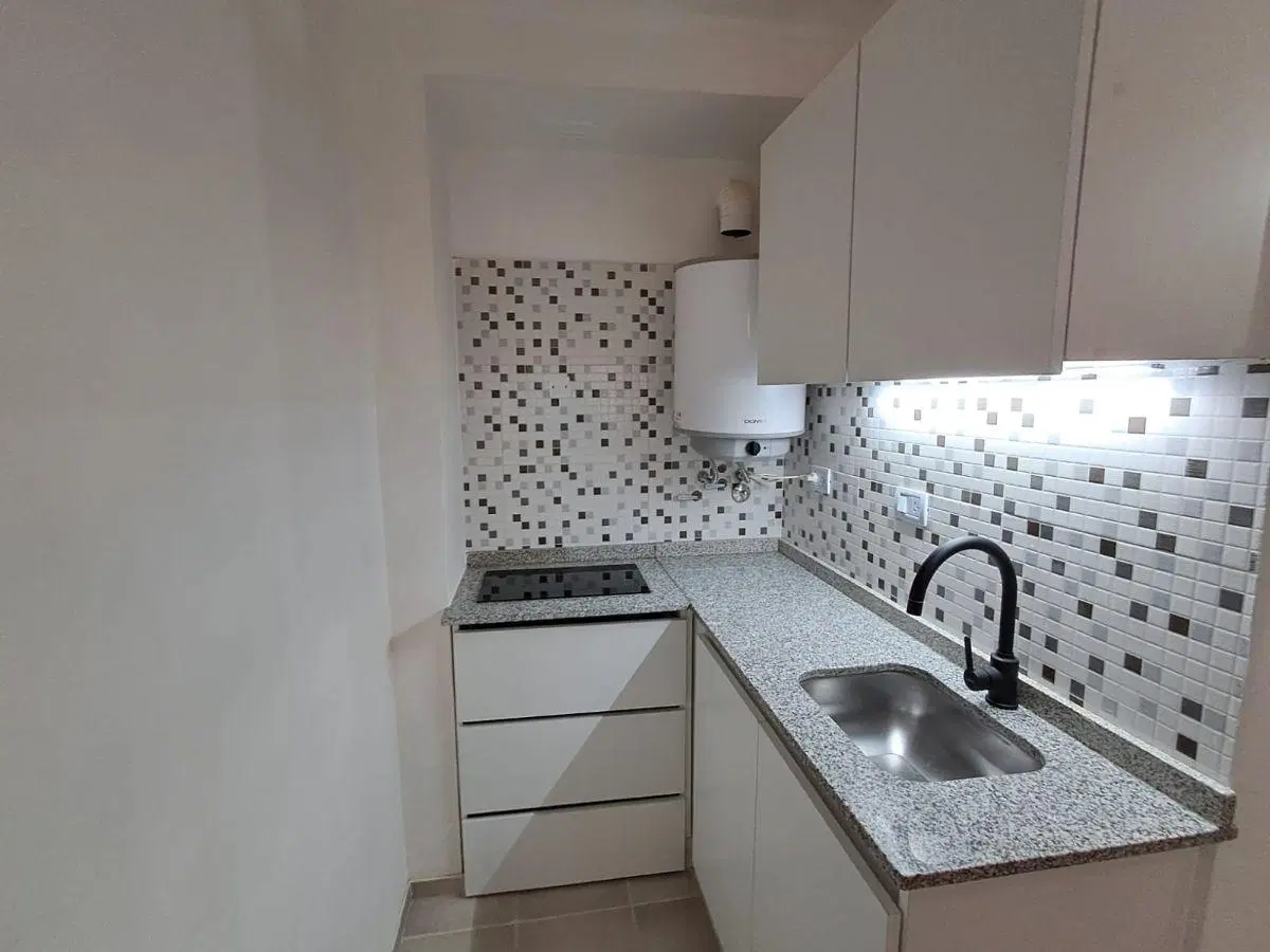 Departamento en alquiler Rosario - MAIPU 1951 01 07 4