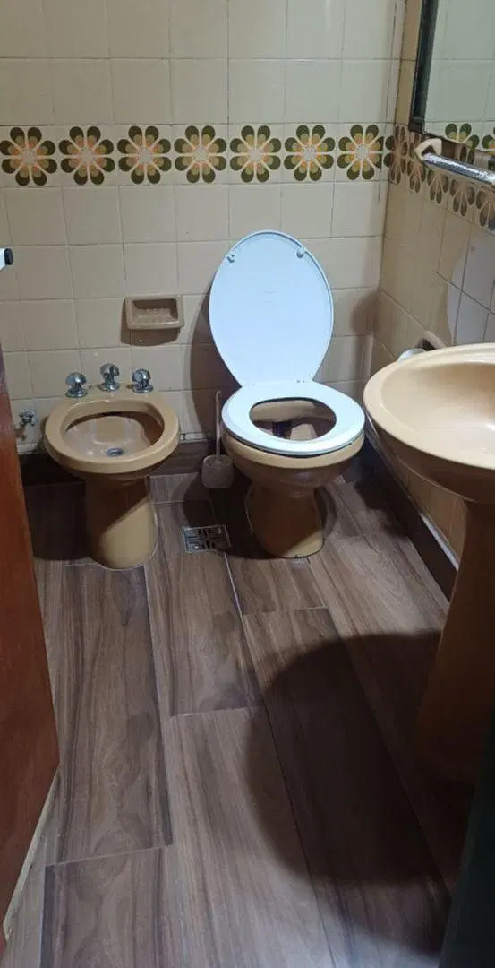 DEPARTAMENTO COMODO CON TERRAZA EXCLUSIVA Y PARRILLERO . 5