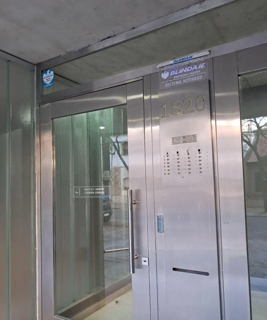DEPARTAMENTO EN ALQUILER EN ROSARIO - ITUZAINGO 1820 2