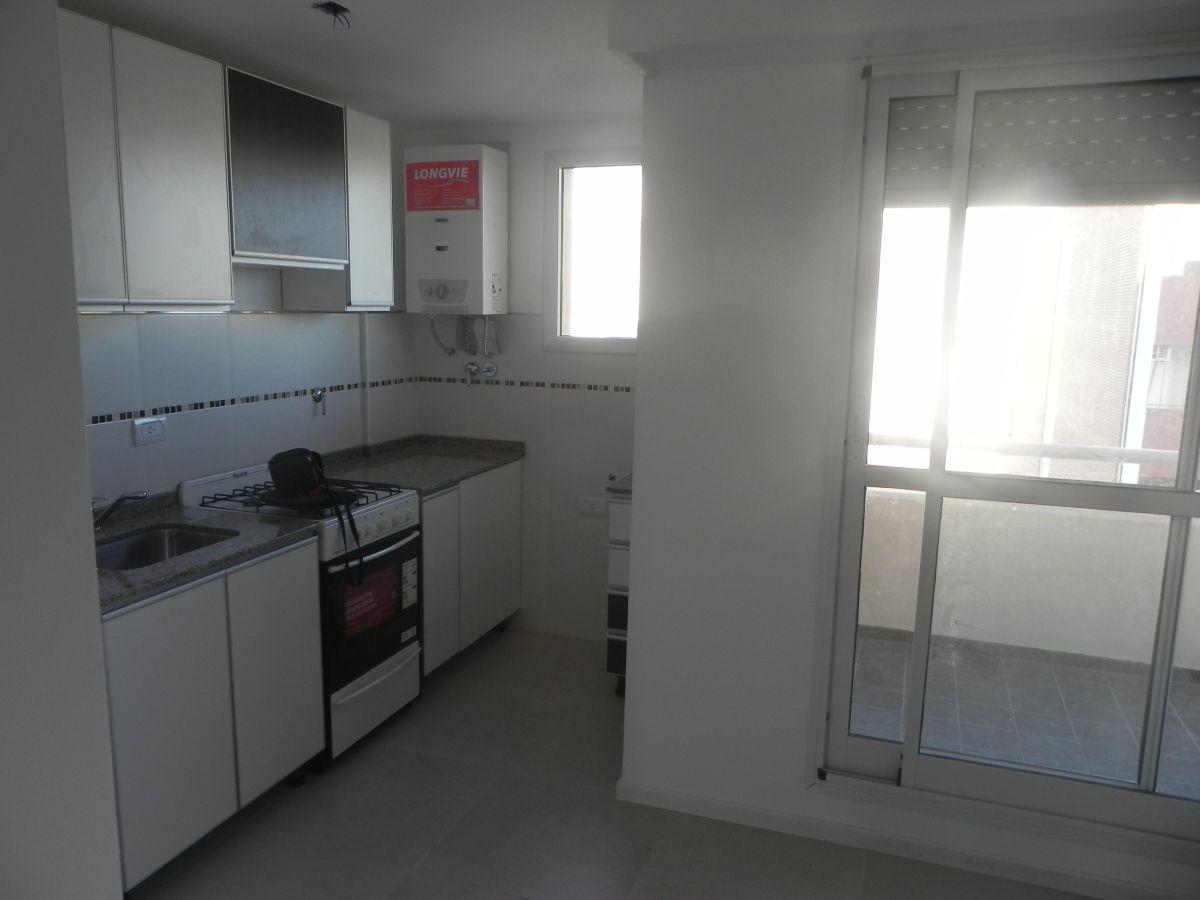 Foto de DEPARTAMENTO MUY BUENA UBICACION, imagen 4