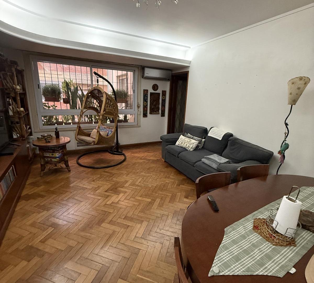 Foto de DEPARTAMENTO EN VENTA DE 4 AMBIENTES CON DEPENDENCIA EN VILLA CRESPO, imagen 1