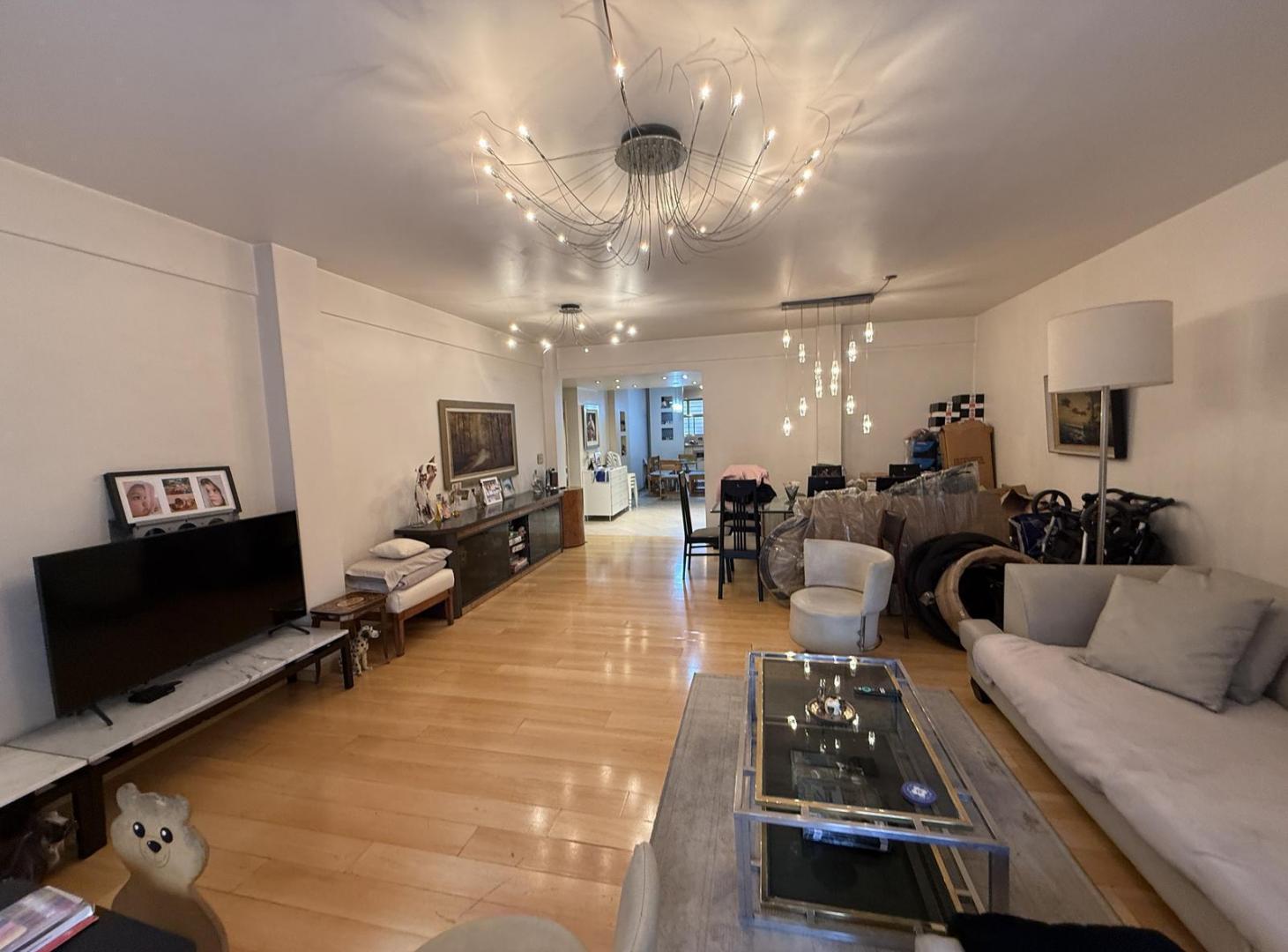 Foto de DEPARTAMENTO EN VENTA PH PISO DE 4 AMBIENTES SIN EXPENSAS EN PALERMO, imagen 1