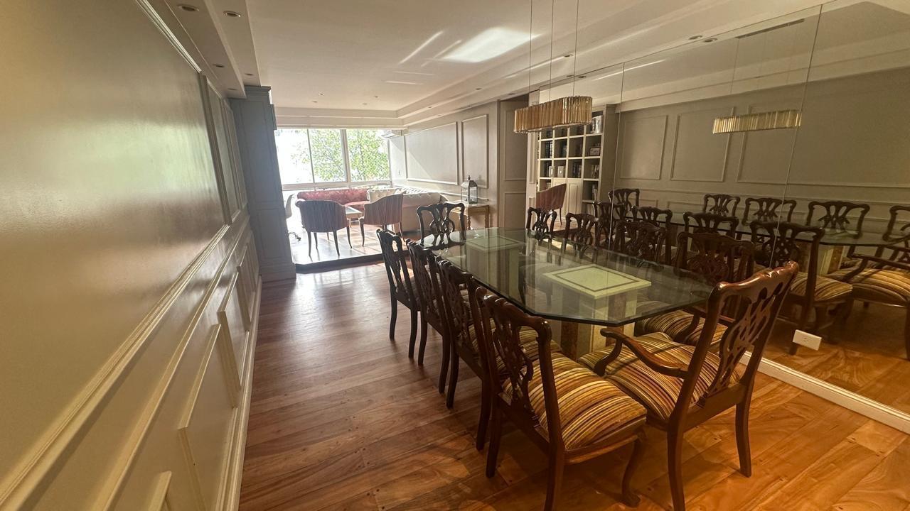 Foto de Departamento de 4 ambientes con dependencia y cochera en venta en, imagen 2