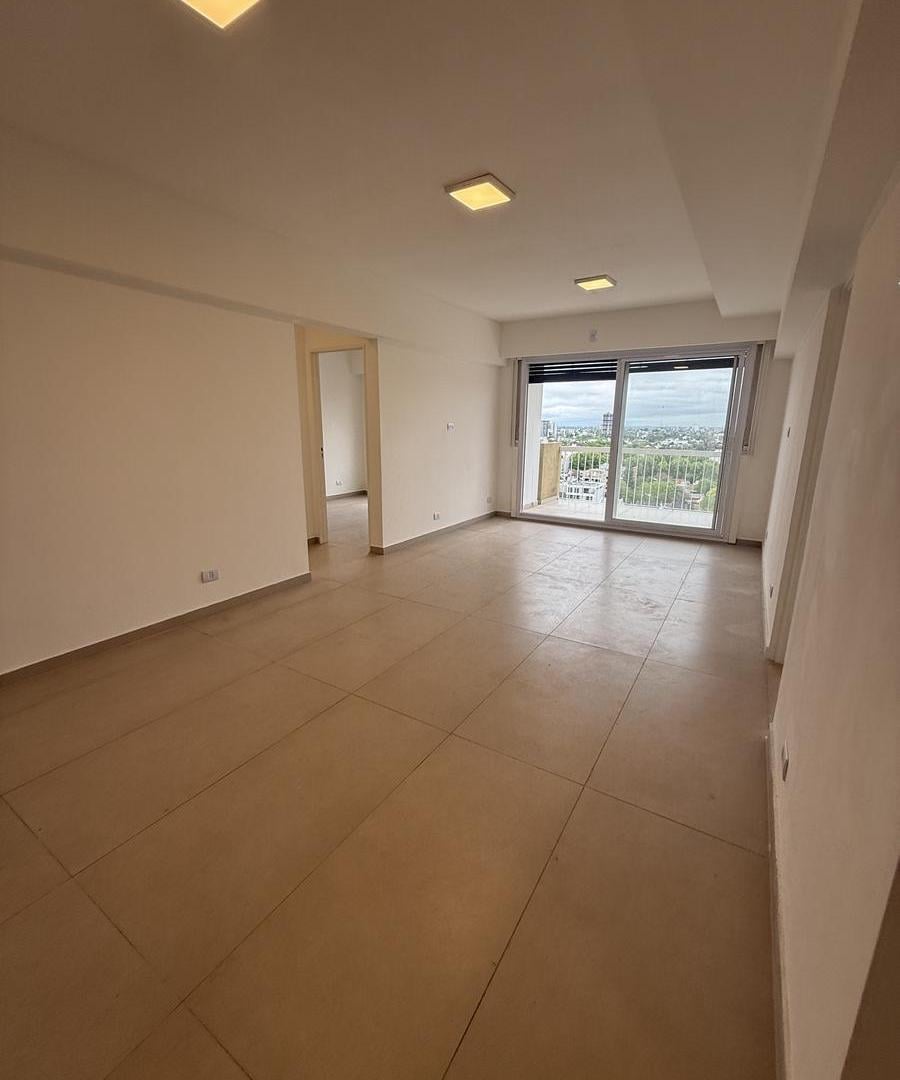 Foto de DEPARTAMENTO EN VENTA DE 3 AMBIENTES EN VILLA DEVOTO, imagen 2