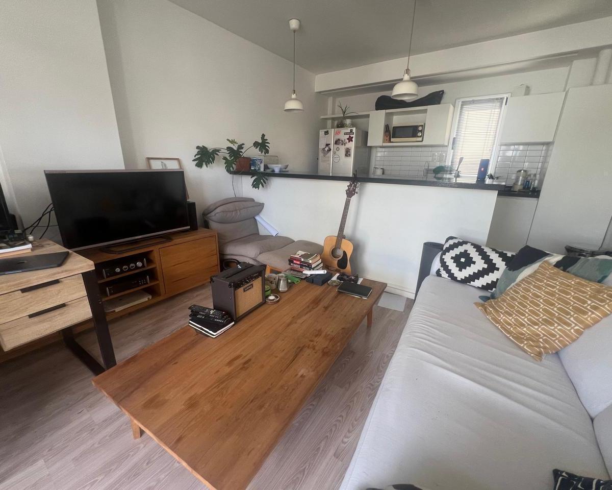 Foto de Departamento en venta 1 dorm en suite c/terraza PROPIA Y COCHERA, imagen 2