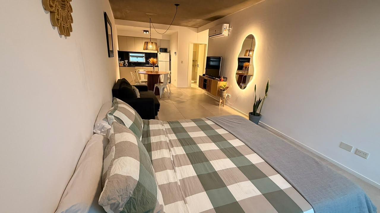 Foto de Luminoso monoambiente con balcón y amenities amoblado, imagen 5