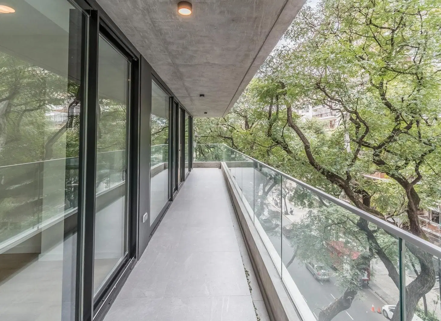 Quartier Lacroze. Cuatro Ambientes. Equipado a nuevo. Seguridad 24hs. Dos Cocheras. Amenities. 1
