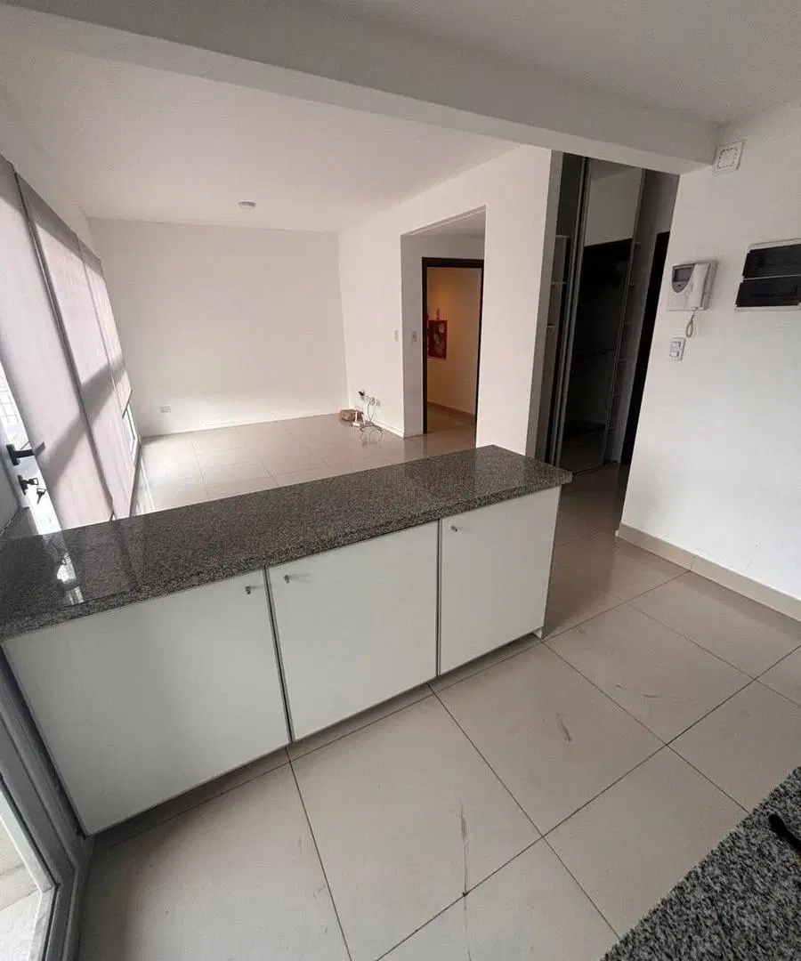 Departamento en ALQUILER - con cochera 3